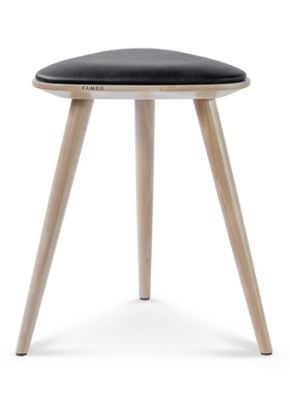 triangle-cushion-low-stool