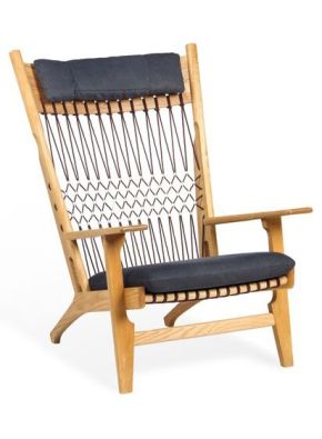 Yaw Armchair